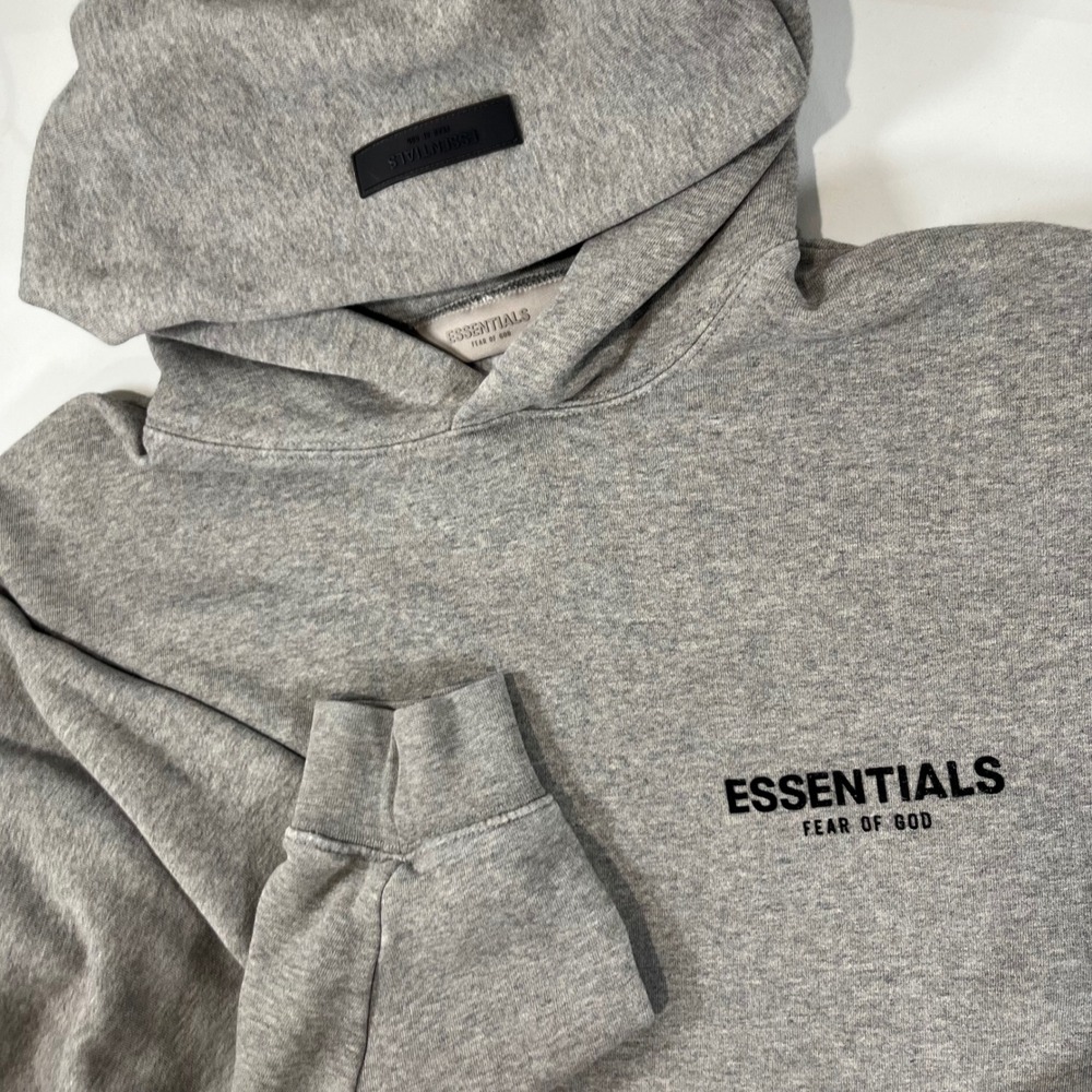 Fear of God Essentials Hoodie Mens Large Gray Logo Pullover Streetwear Gorpcore
